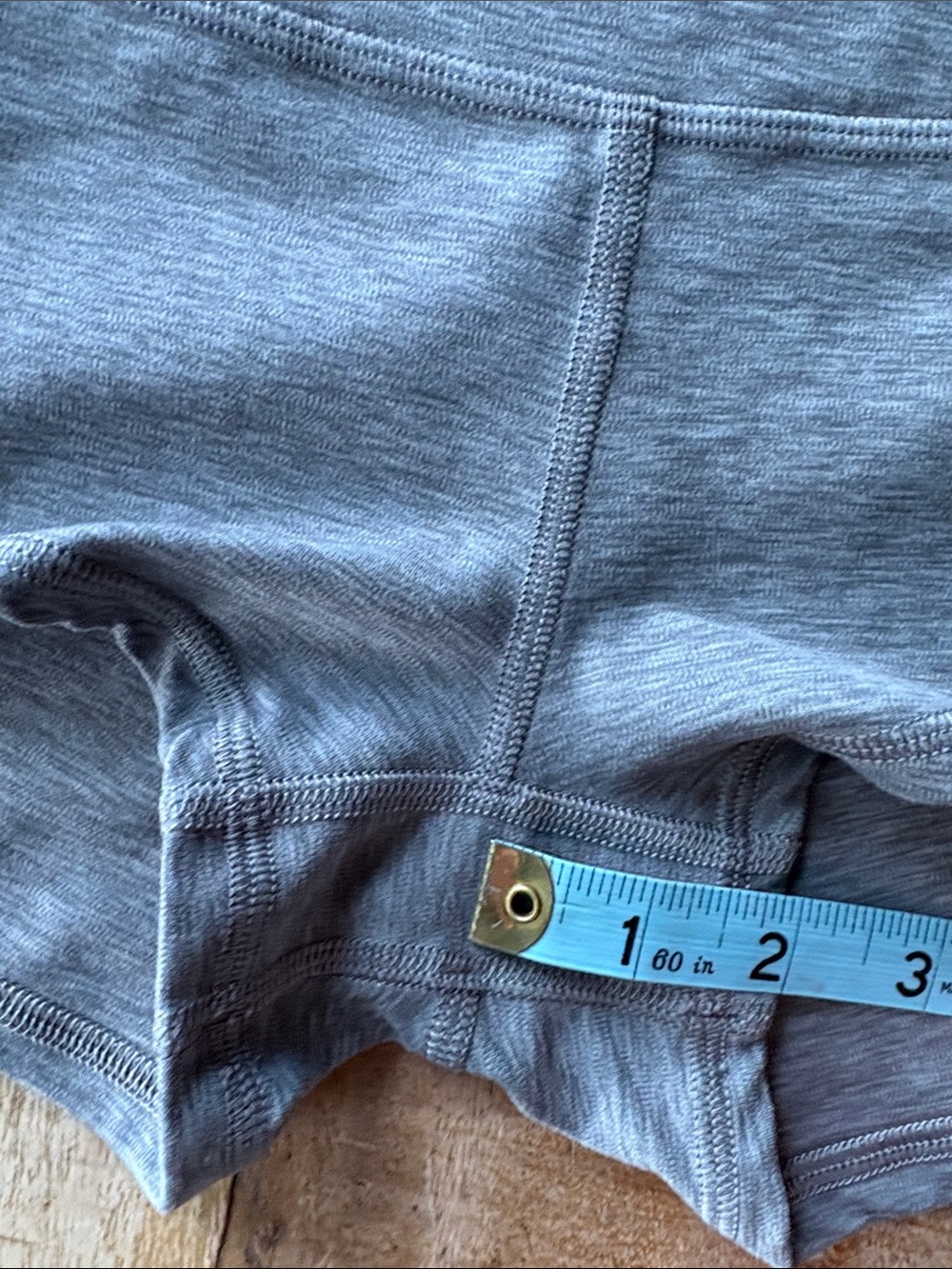Lululemon High-Waist Spandex Women’s Shorts size 2 - Picture 7 of 7